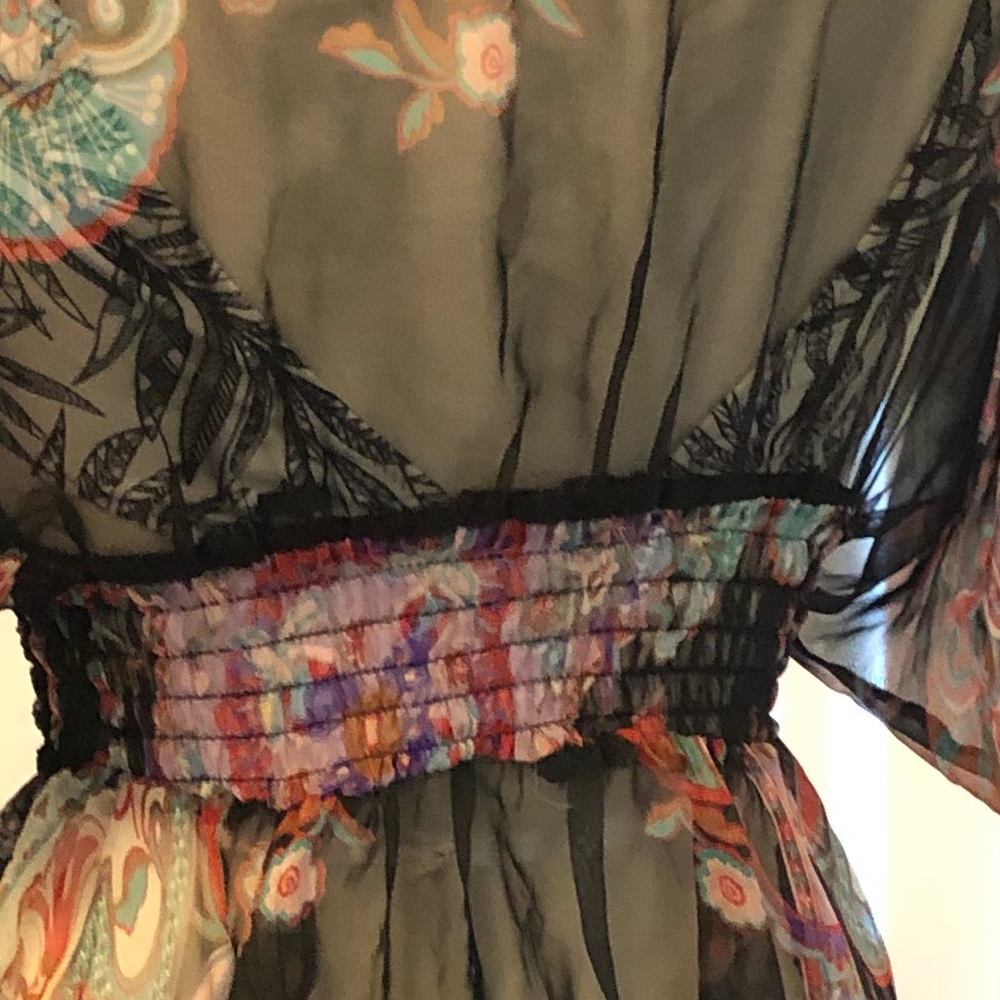 Swimsuit Coverup Floral plunging neckline V blouse snap up front - Picture 3 of 8
